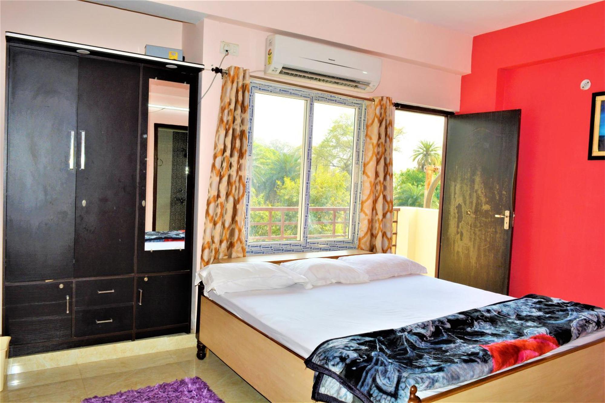 Pretty Garden View Apartment 3Bhk Furnished Flat Near Kashi Vishwanath Temple Varanasi Exterior photo